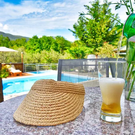 Дом отдыха The Stone Villas Ano Korakiana